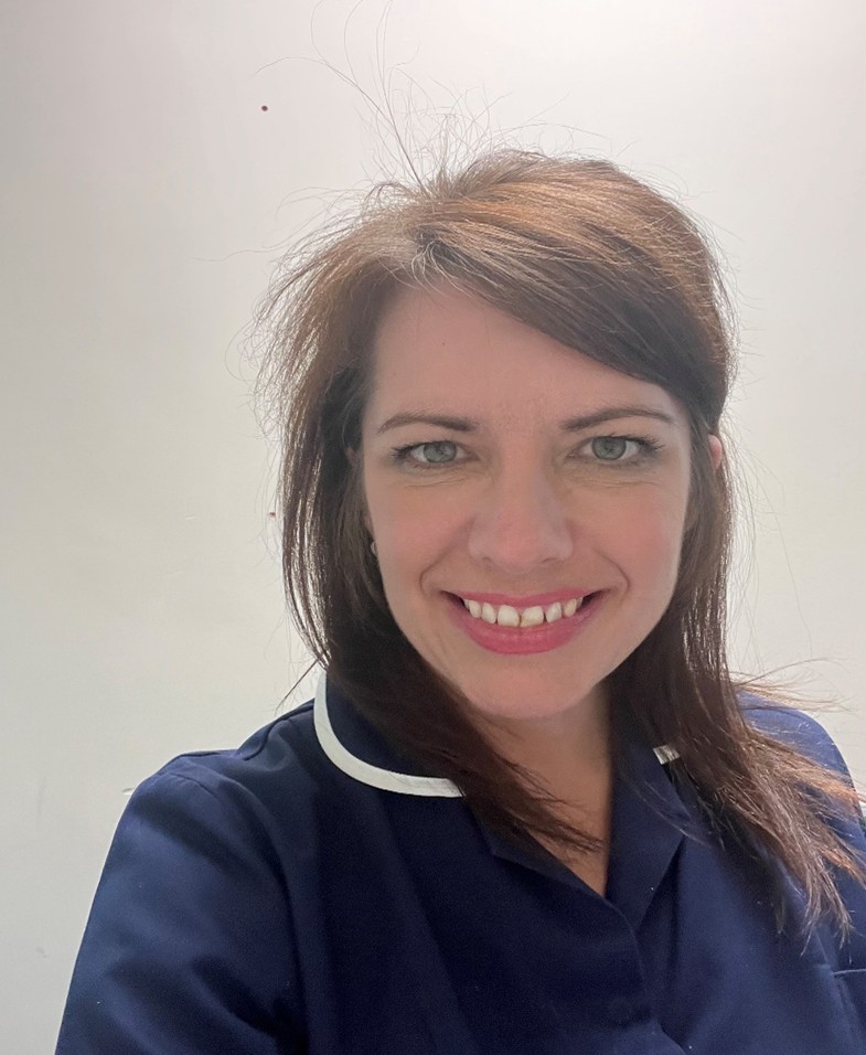 Photo of Laura Mackie